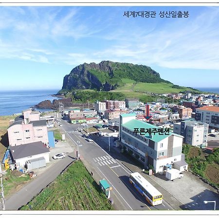 Pureun Jeju Pension Seogwipo Exterior photo