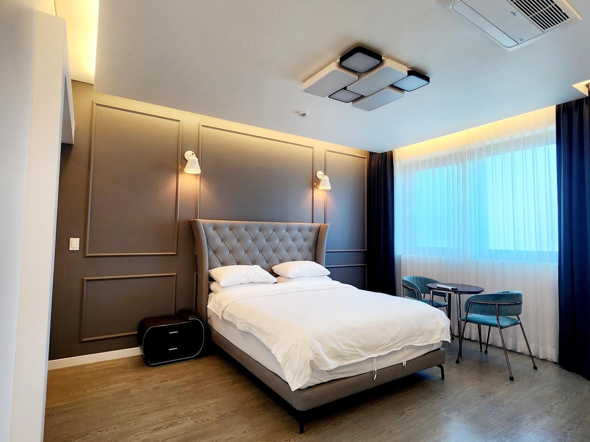 Pureun Jeju Pension Seogwipo Exterior photo